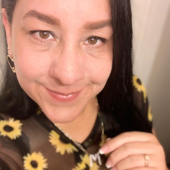 Meet your Posher, Marilyn - Picture 1 of 1